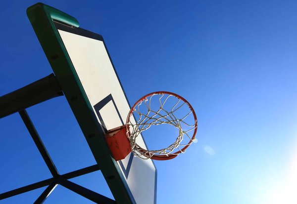 Astuces pour maximiser la durabilité de votre panier de basket extérieur